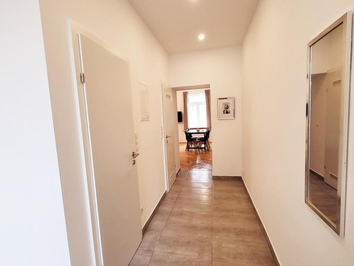 Neulerchenfelder Apartment เวียนนา ภายนอก รูปภาพ