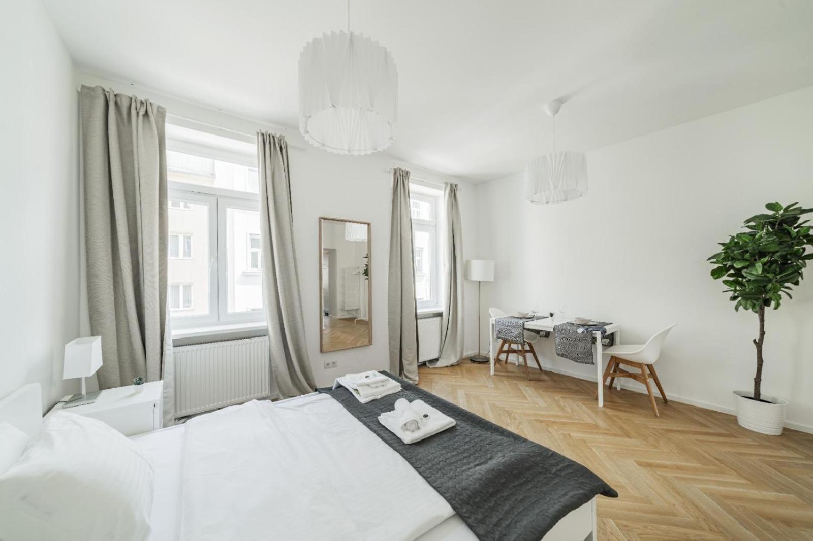 Neulerchenfelder Apartment เวียนนา ภายนอก รูปภาพ